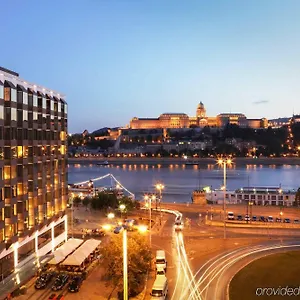 Sofitel Chain Bridge Szálloda
